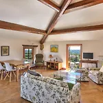 Appartement Pesce, Mombaruzzo