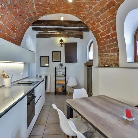 Apartamento Pesce, Mombaruzzo