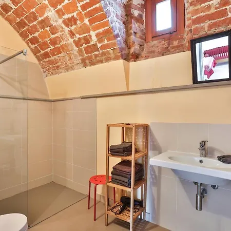 Pesce, Appartement